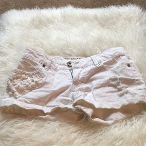 ♥️White denim shorts